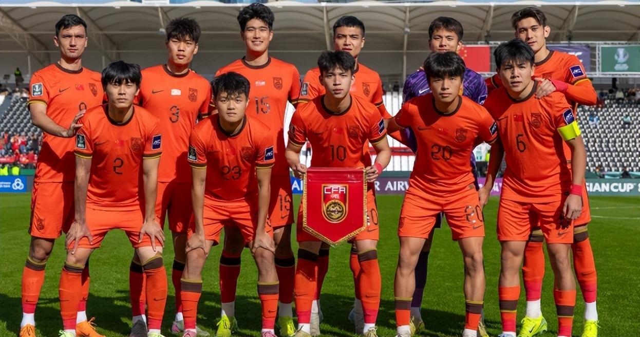 九游娱乐登录入口-两场战罢抢占小组榜首，却暴露U23国足一大短板，亚洲杯恐难走远